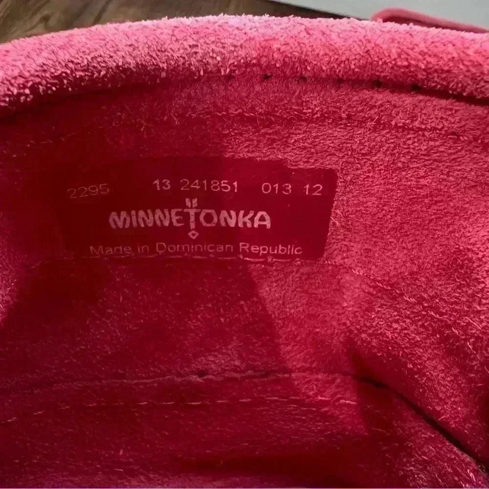 Minnetonka Girls Moccasin Fringe Pink Ankle Leather Boots Side Zip Size 13